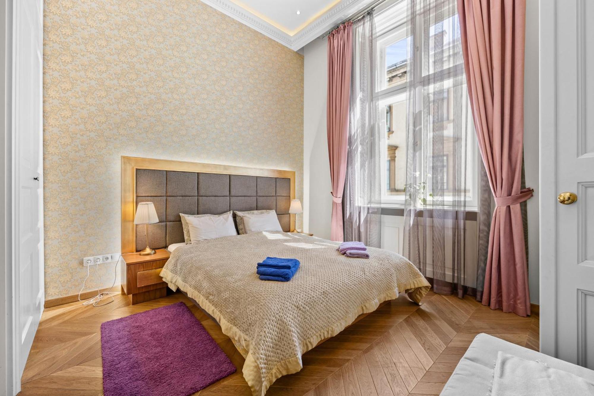 Count Zrinyi Basilica Luxurious Residence Budapeste Exterior foto